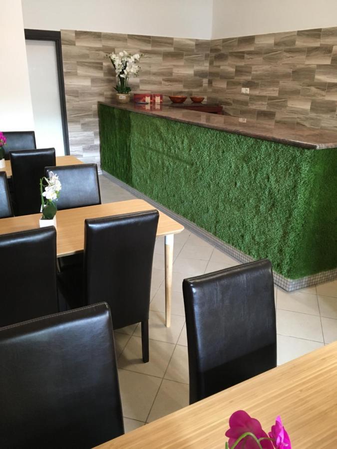 בלטונפנבש Balatoni Retro Villa מראה חיצוני תמונה